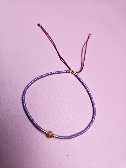 Armbandje lila