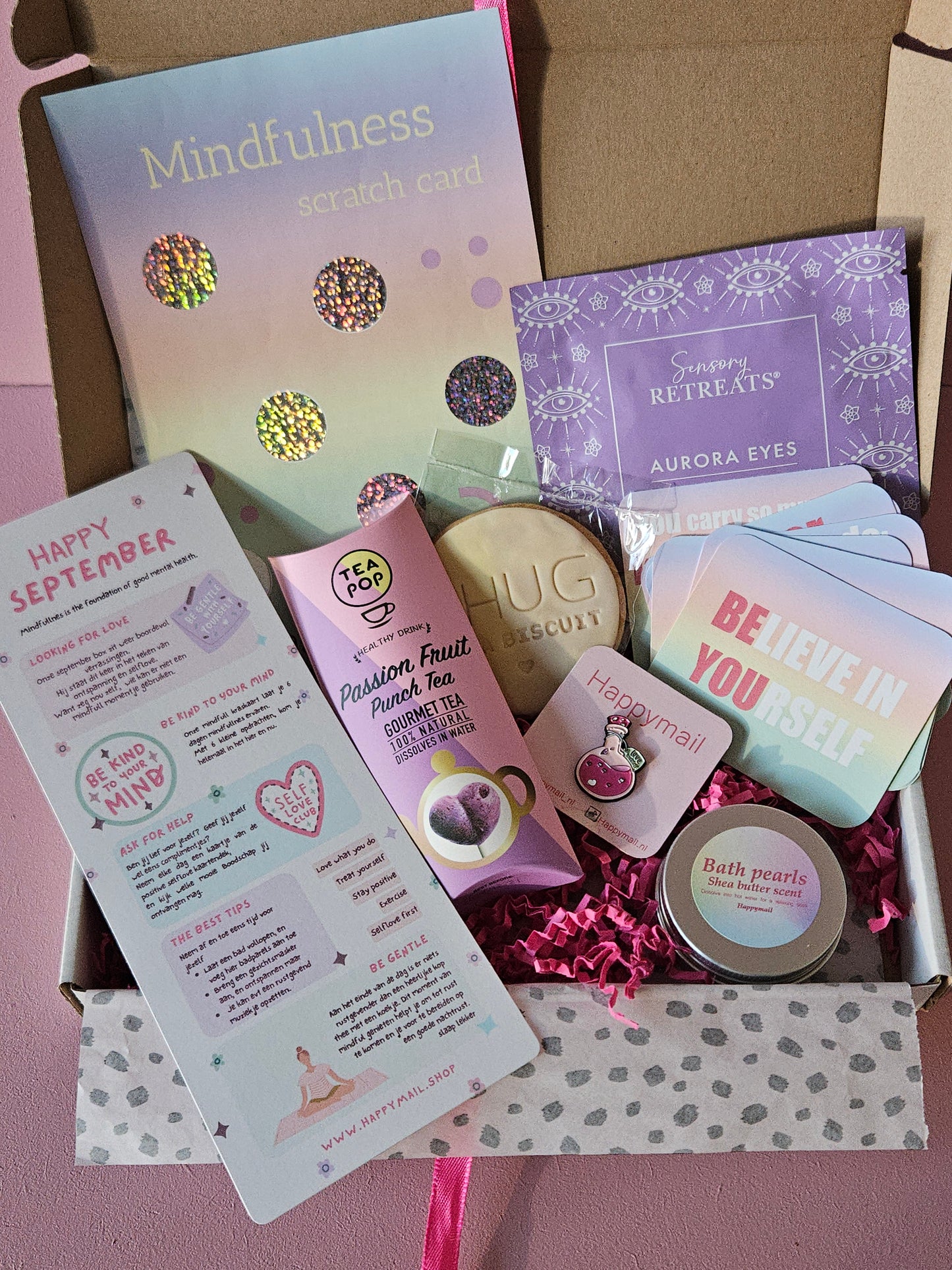 Happy mail club