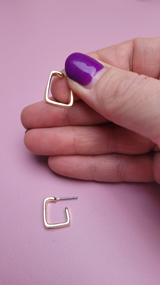 rechthoekige oorbellen goudkleurig