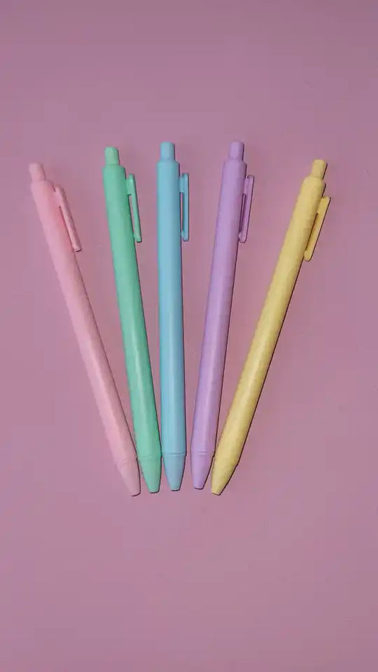 Vrolijke pennen in pastel kleurtjes