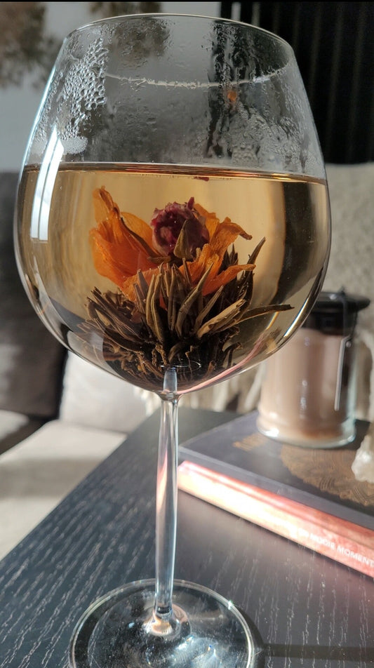 Geef eens een bloemetje cadeau | Thee bloemen